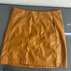 SKIRT LEATHER